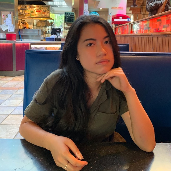 Meet your Posher, Amy - Picture 1 of 1